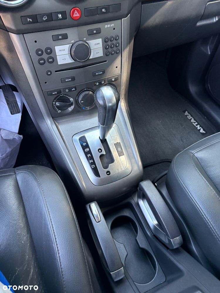 Opel Antara 2.0 CDTI Automatik 4x4 Navi - 12
