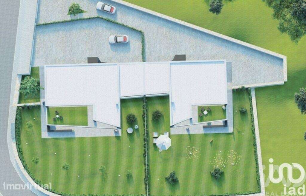 Casa / Villa T4 em Rebordões (Souto) de 272,00 m2 - Grande imagem: 5/9