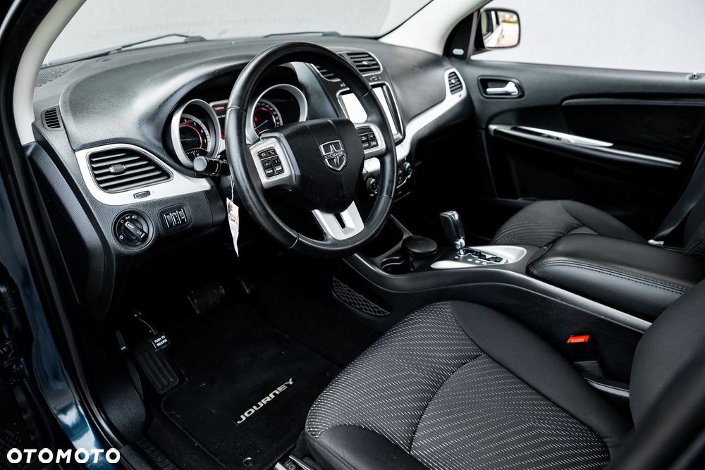 Dodge Journey - 16