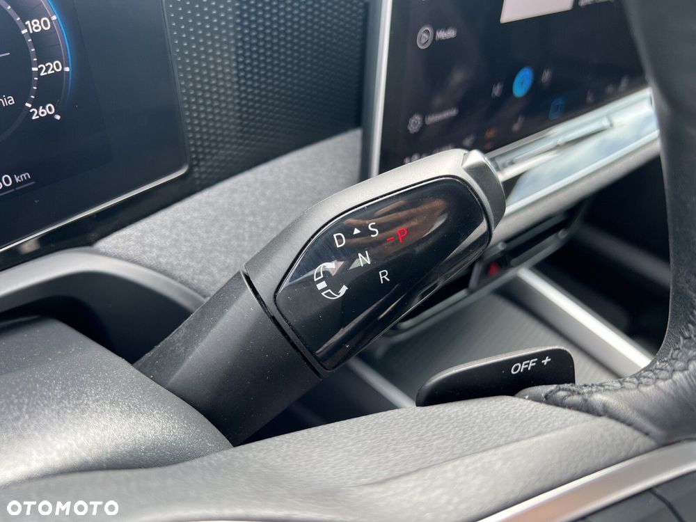 Volkswagen Passat - 20