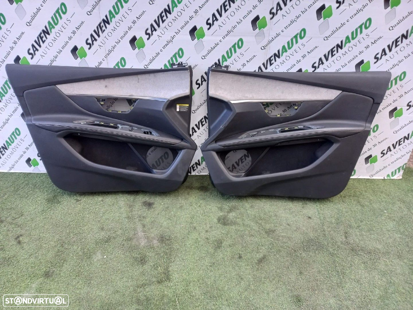 Conjunto Bancos Peugeot 3008 Suv (M_) - 3