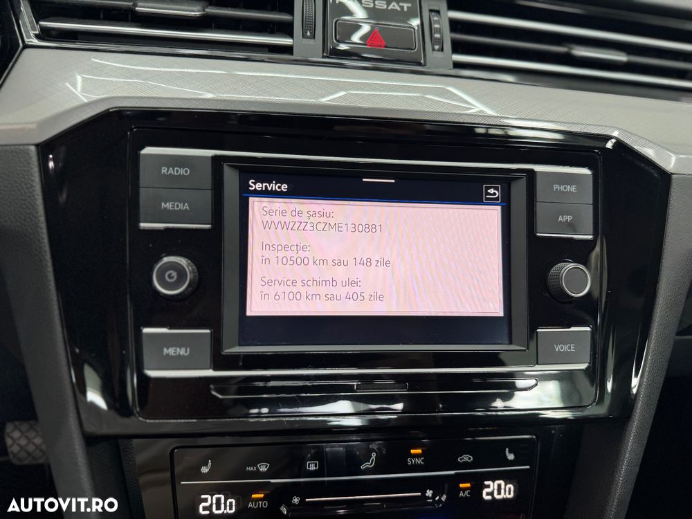 Volkswagen Passat 2.0 TDI DSG Comfortline - 16