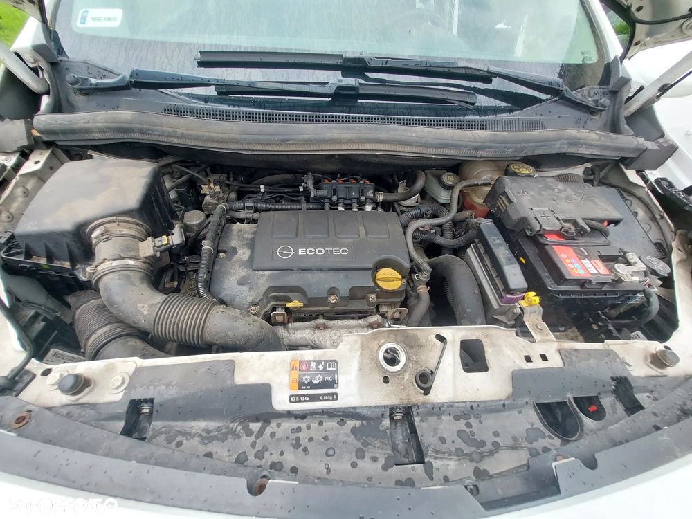 Opel Meriva 1.4 T Cosmo - 12