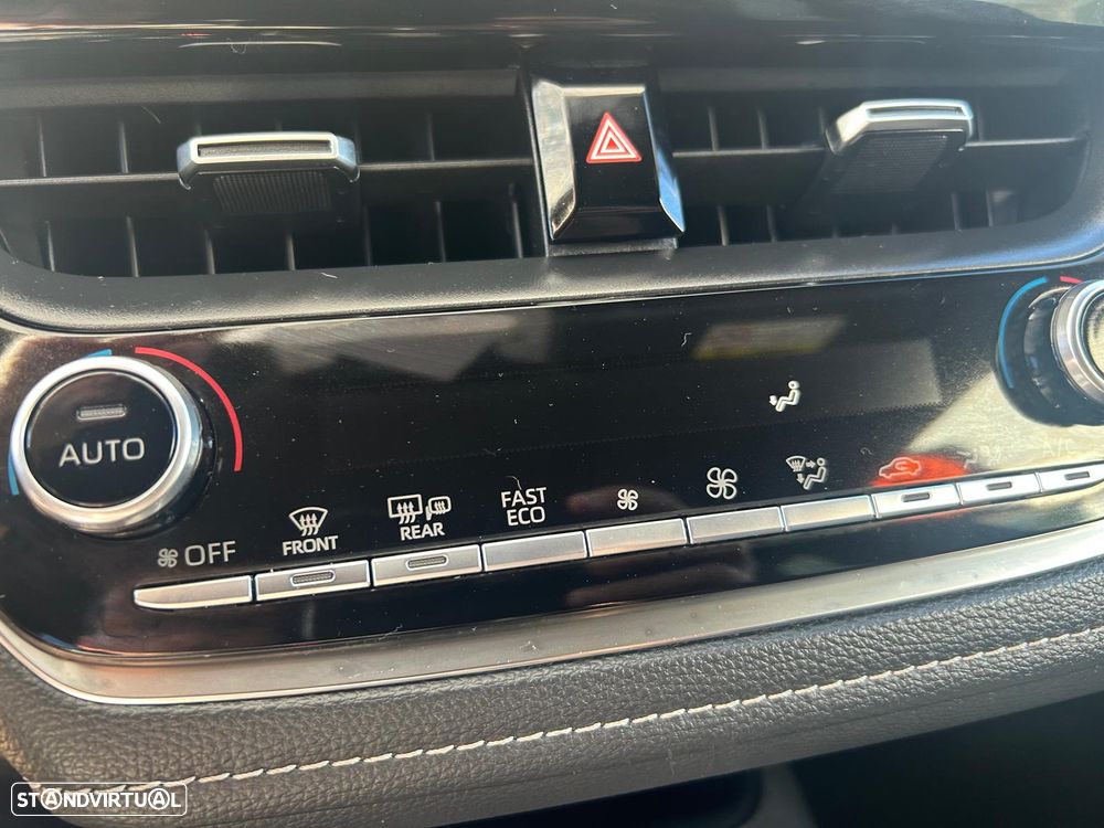 Toyota Corolla Touring Sports 1.8 Hybrid Comfort+P.Sport - 17