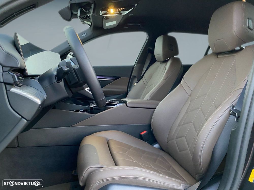 BMW i5 eDrive40 Pack Desportivo M - 3