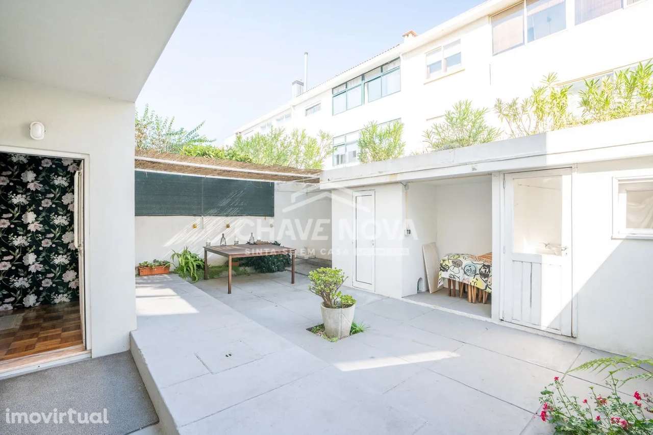 Moradia V5 Renovada, no Bairro dos Músicos, Porto - Grande imagem: 3/25