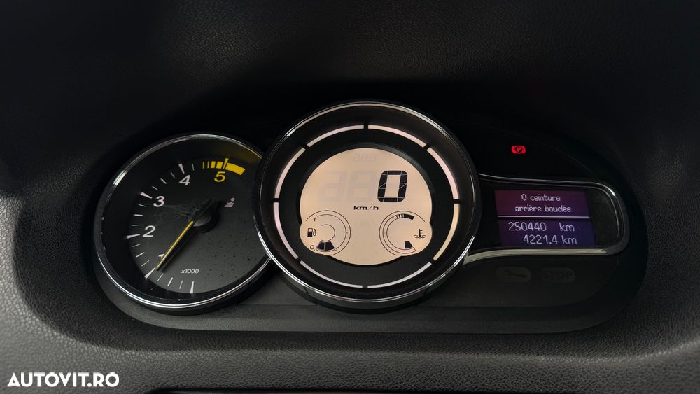 Renault Megane ENERGY dCi 110 BUSINESS - 21