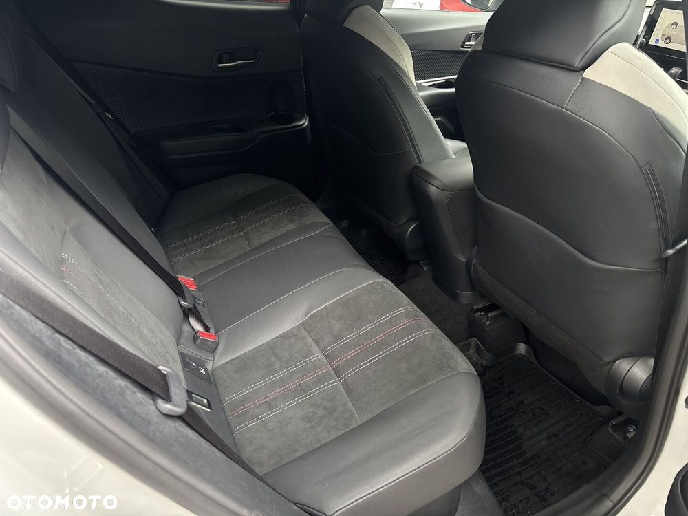 Toyota C-HR 2.0 Hybrid GR Sport - 21