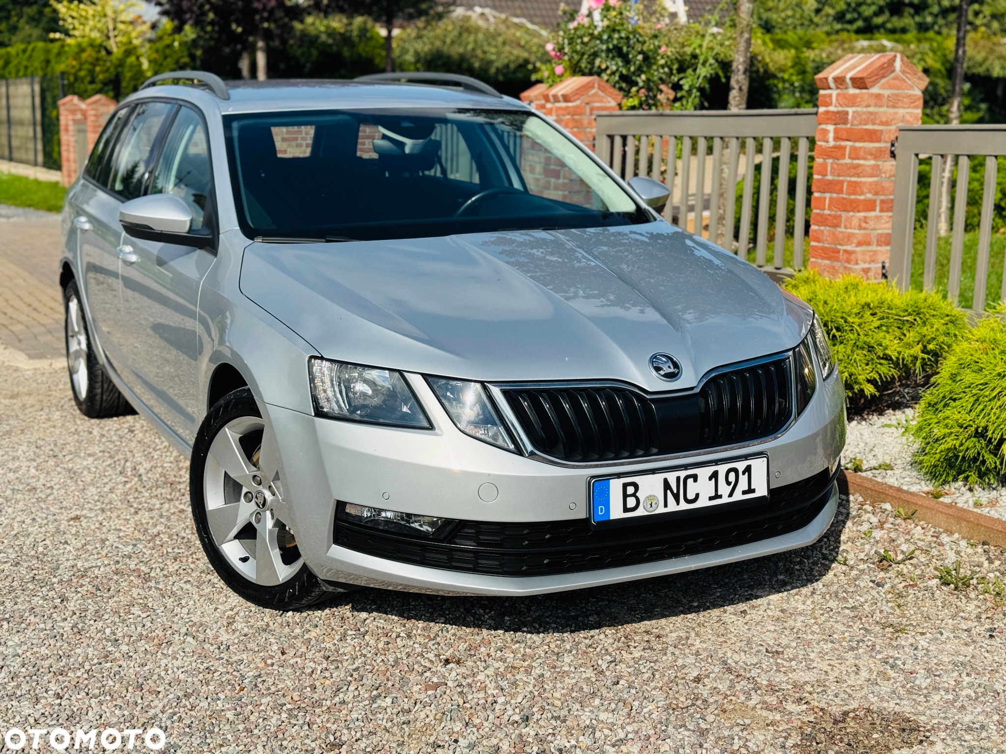 Skoda Octavia 1.6 TDI SCR 4x4 Style - 21