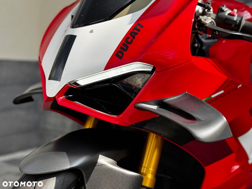 Ducati Panigale V4R - 11