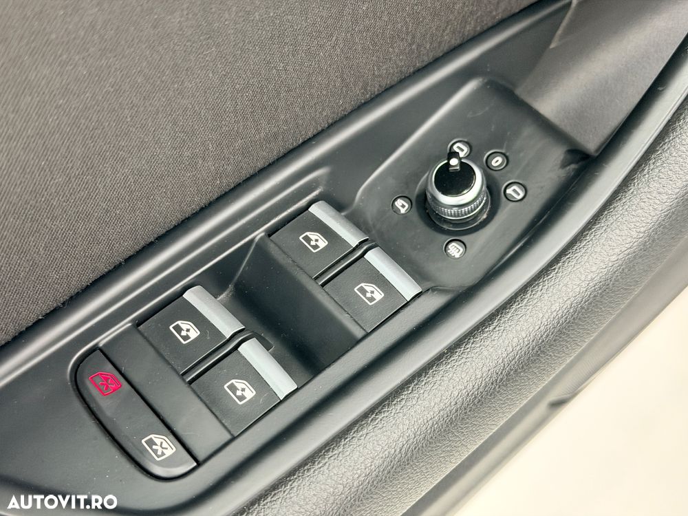 Audi A4 Avant 2.0 TDI ultra S tronic - 10