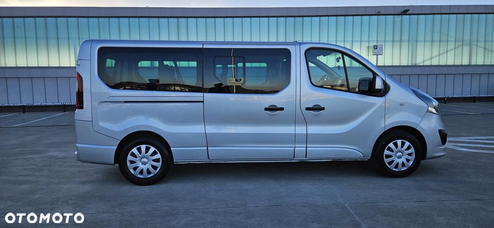 Opel Vivaro - 27