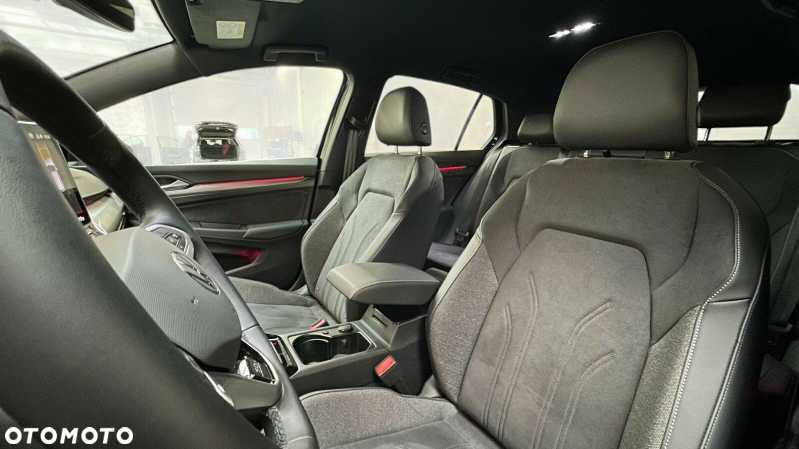 Volkswagen Golf VIII 1.5 TSI Edition 50 - 16