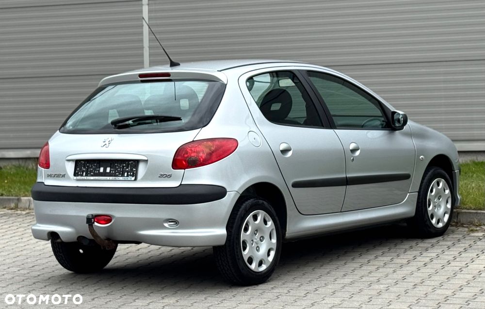 Peugeot 206 1.4 Generation - 16