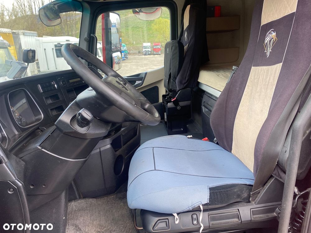 Mercedes-Benz ACTROS 1845 STANDARD EURO6 - 9