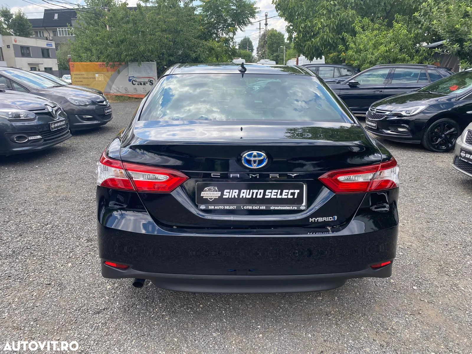 Toyota Camry 2.5 Hybrid Business - 4