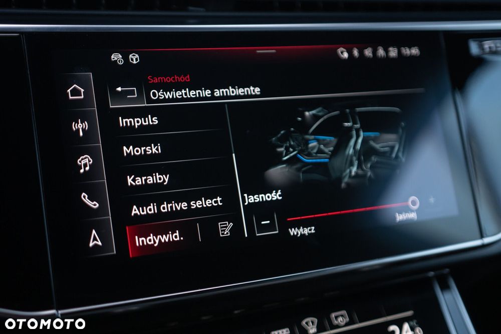 Audi RS Q8 - 31