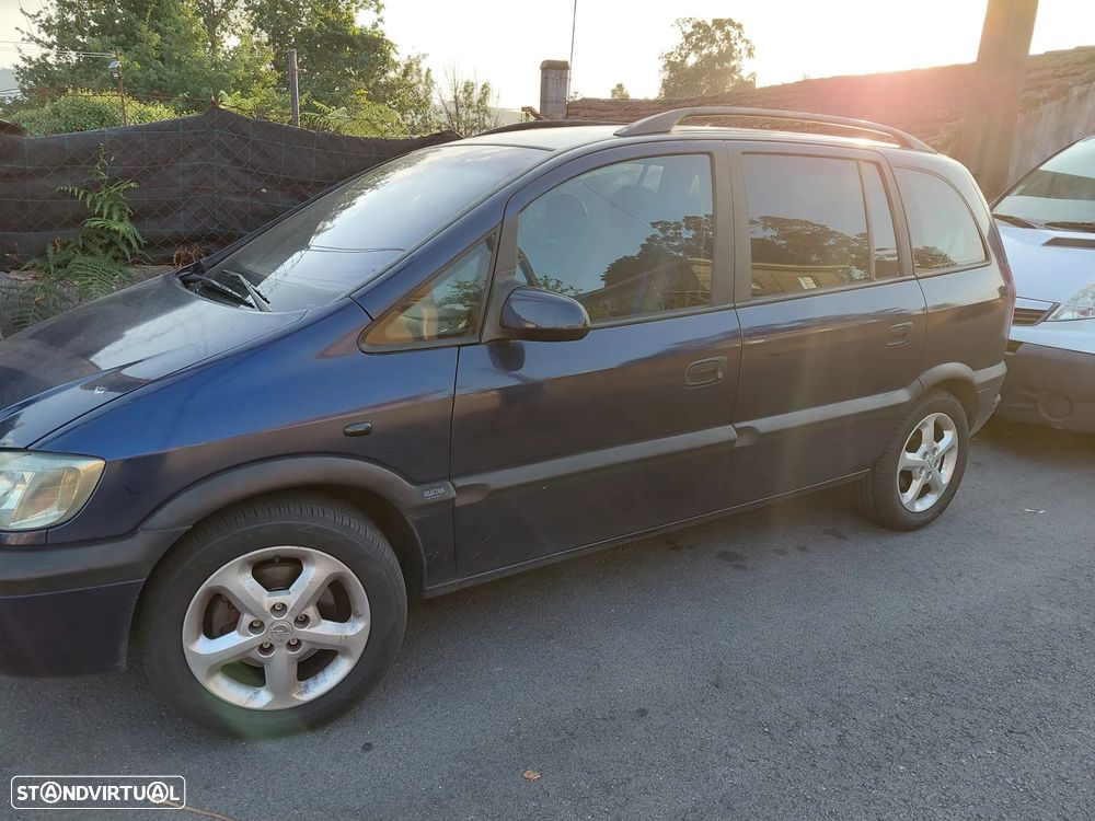 Opel Zafira 2.0 DTi - 2