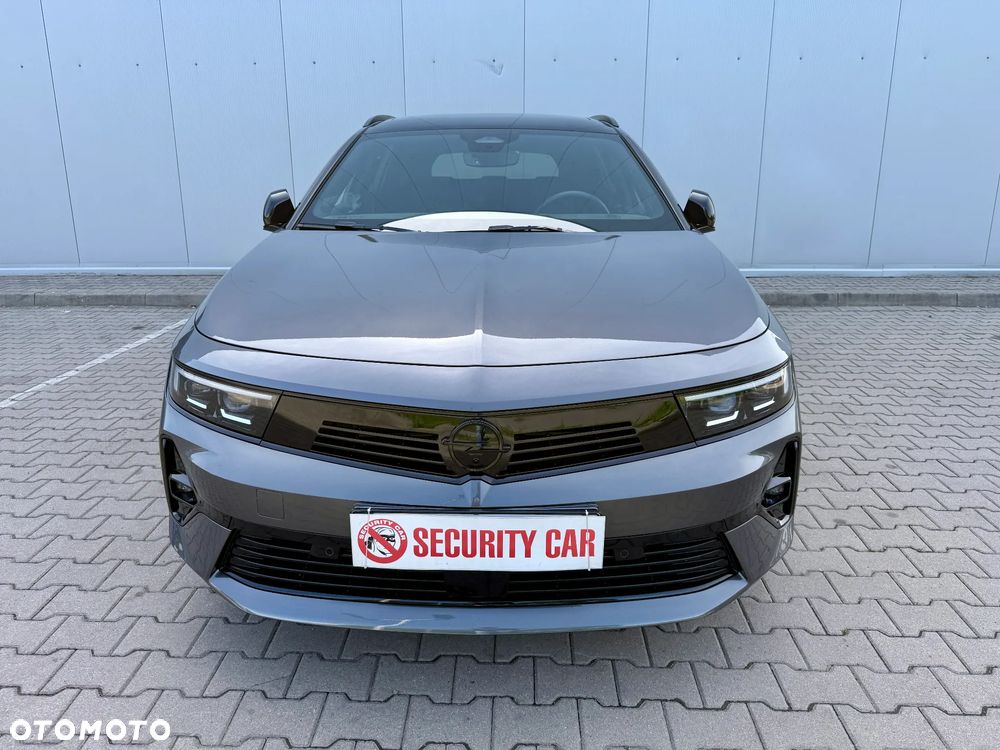 Opel Astra 1.2 T Ultimate S&S - 4