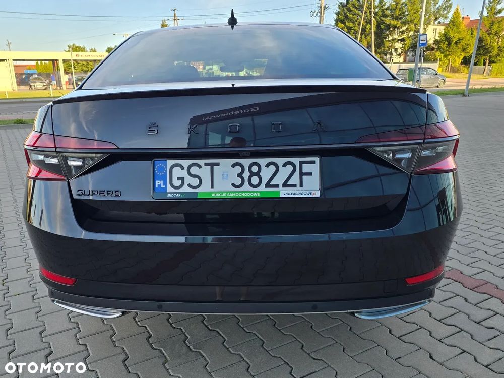 Skoda Superb 2.0 TDI SCR Sportline DSG - 5