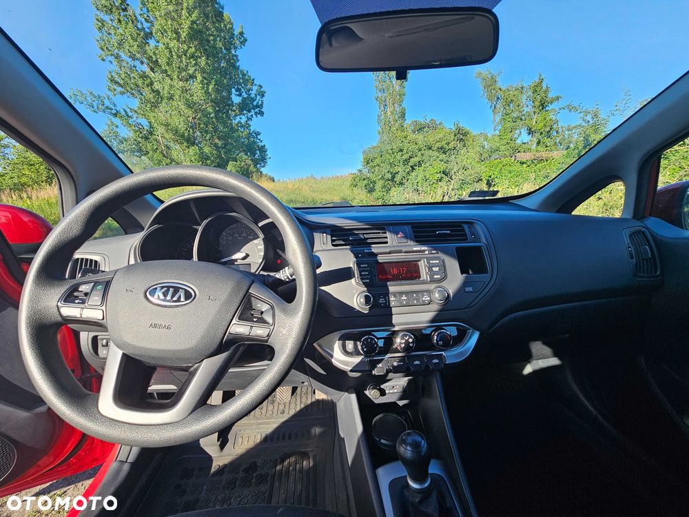 Kia Rio - 6