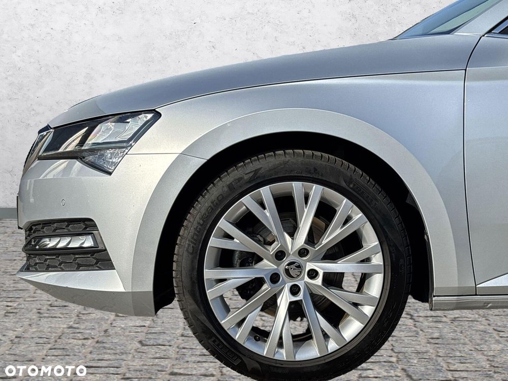 Skoda Superb 2.0 TDI SCR Ambition DSG - 36