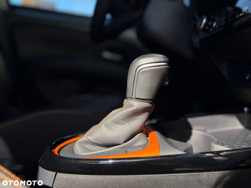 Toyota Aygo X 1.0 VVT-i Limited CVT - 21