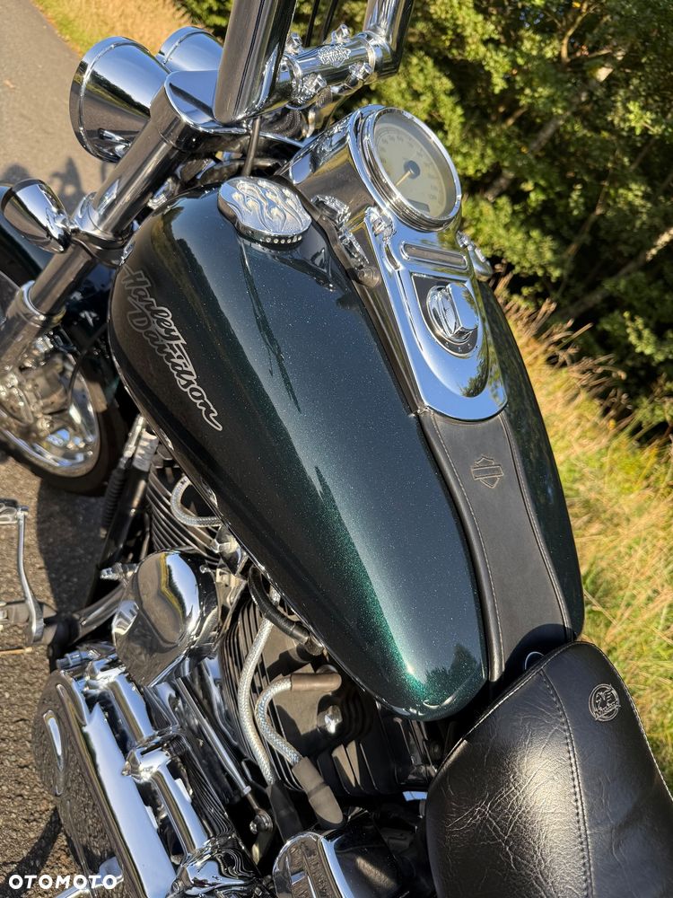 Harley-Davidson Dyna Fat Bob - 8