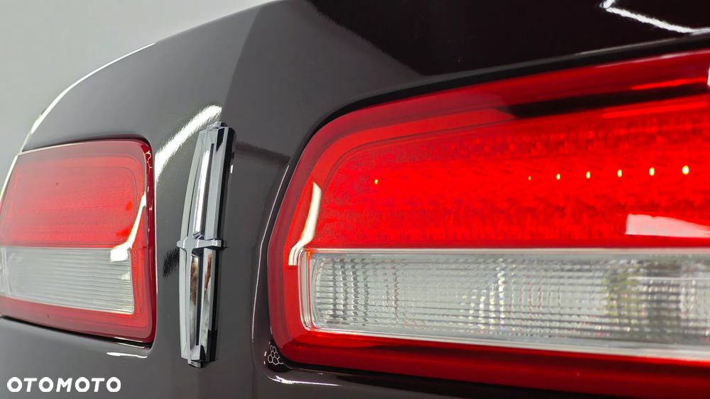 Lincoln MKZ - 23