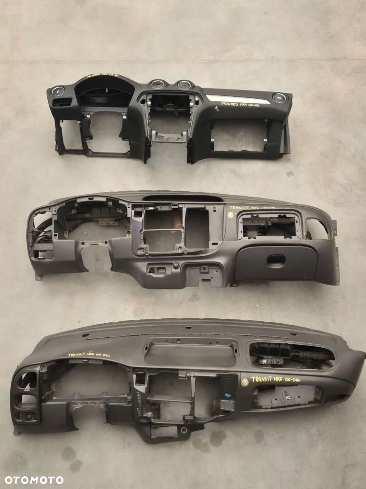 FORD VOLVO DESKA ROZDZIELCZA
