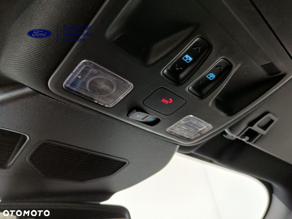 Ford Kuga 2.5 Duratec PHEV ST-LINE X - 28