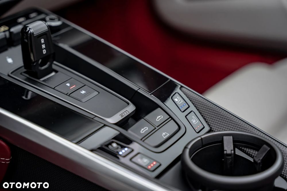 Porsche 911 Turbo S - 30