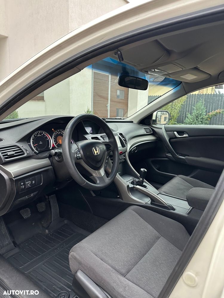 Honda Accord 2.0 Elegance - 20