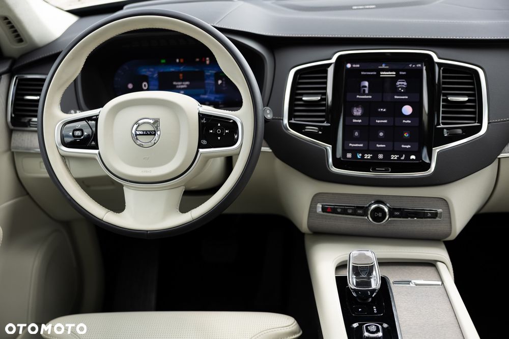Volvo XC 90 T8 AWD Plug-In Hybrid Inscription 7os - 27
