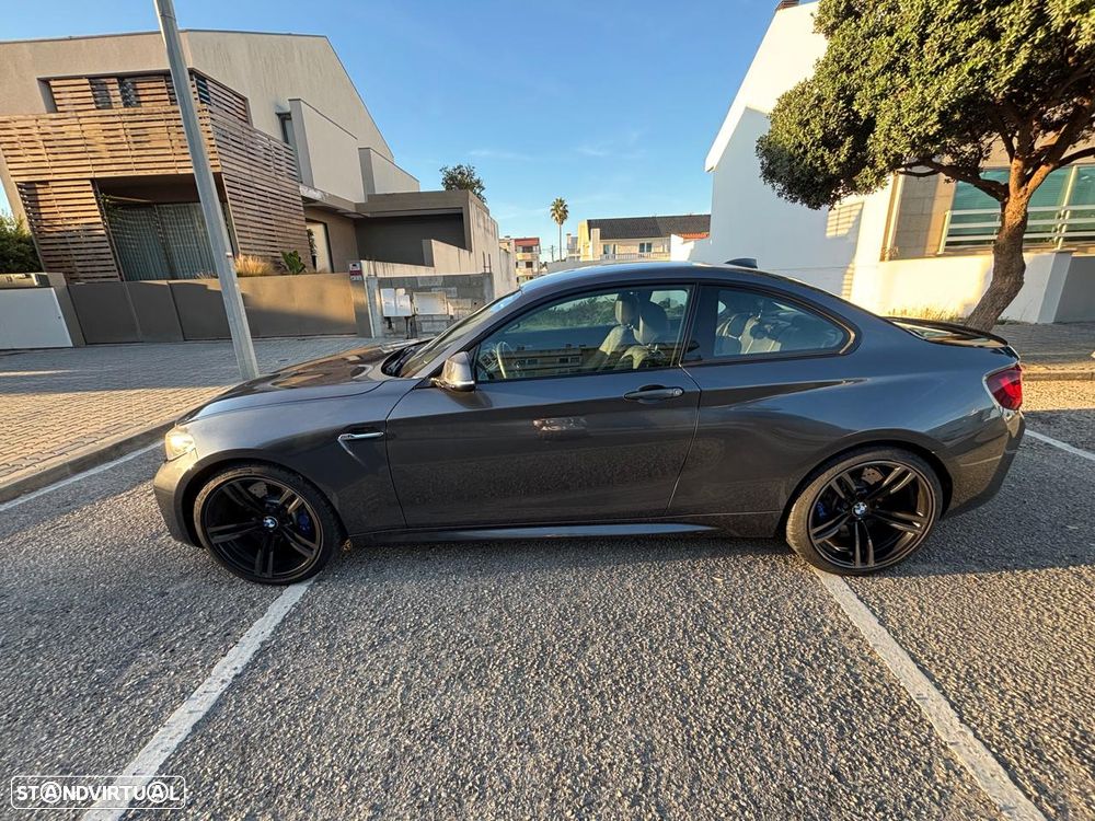 BMW M2 Auto - 16