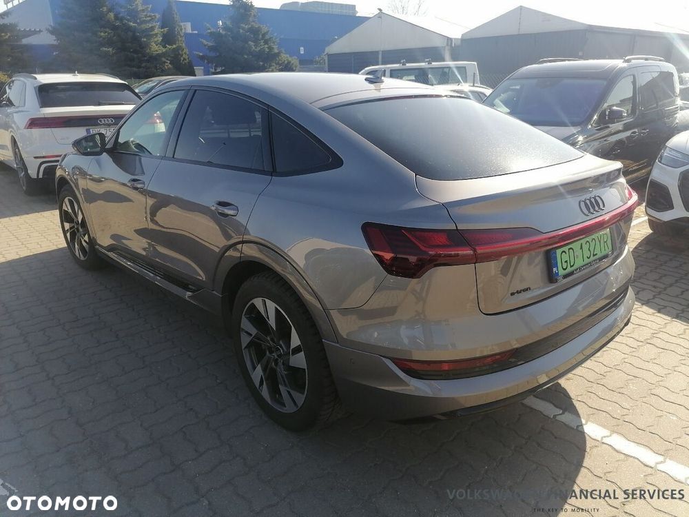 Audi e-tron - 8