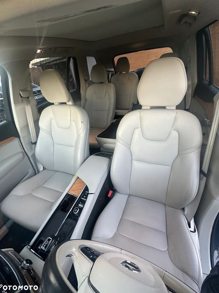 Volvo XC 90 T6 AWD Geartronic Momentum - 10