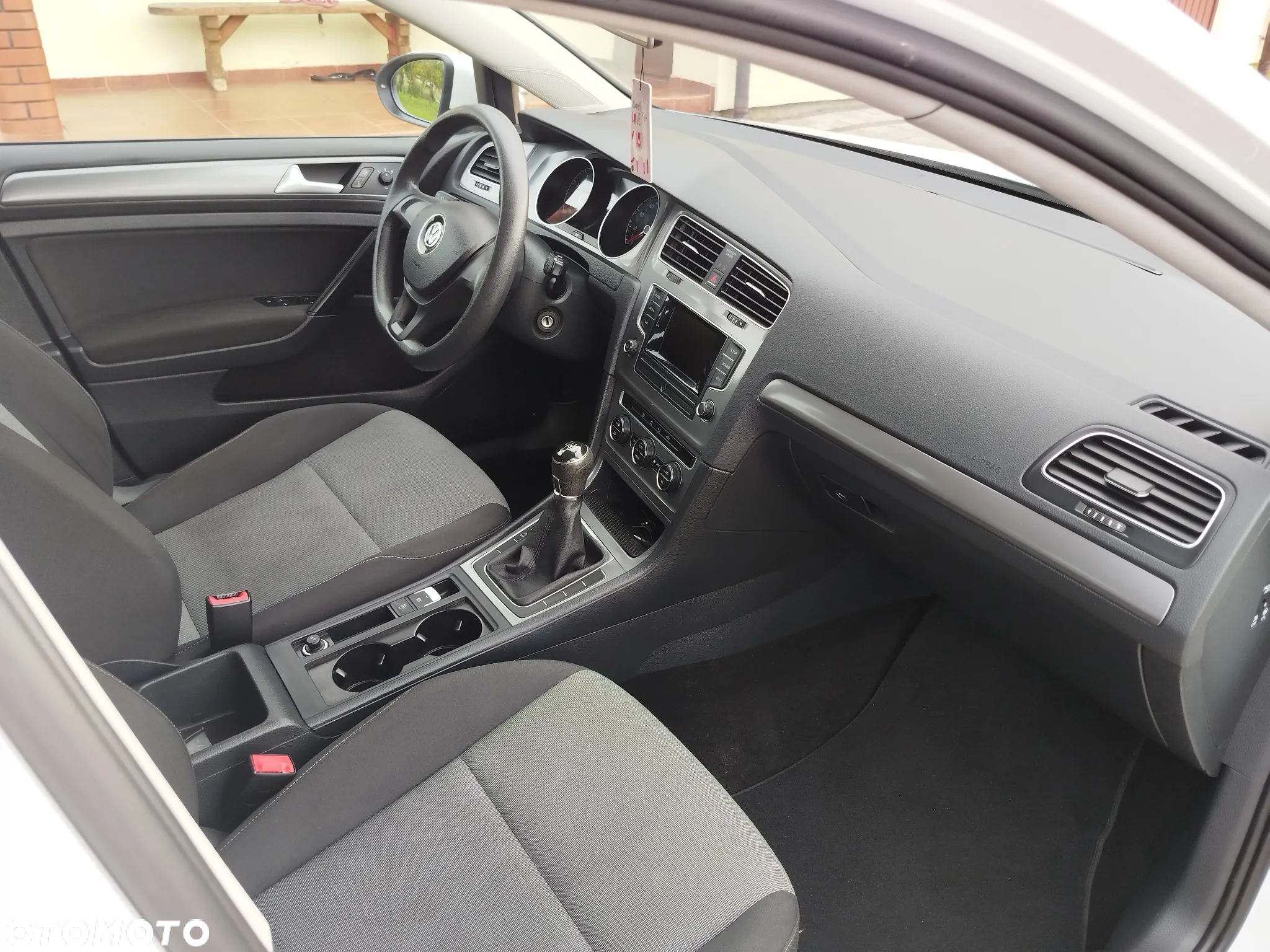 Volkswagen Golf VII 1.2 TSI BMT Start - 6