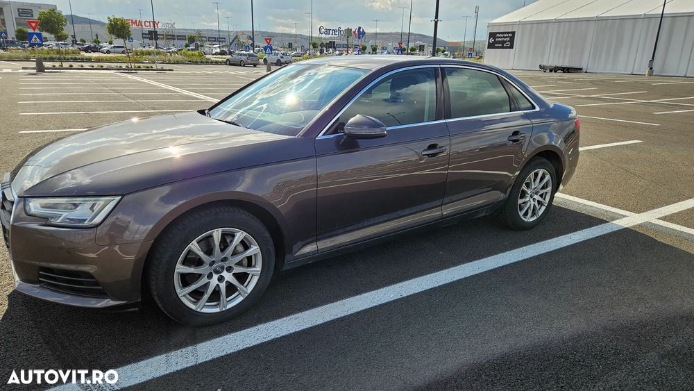 Audi A4 2.0 TDI quattro Stronic - 2