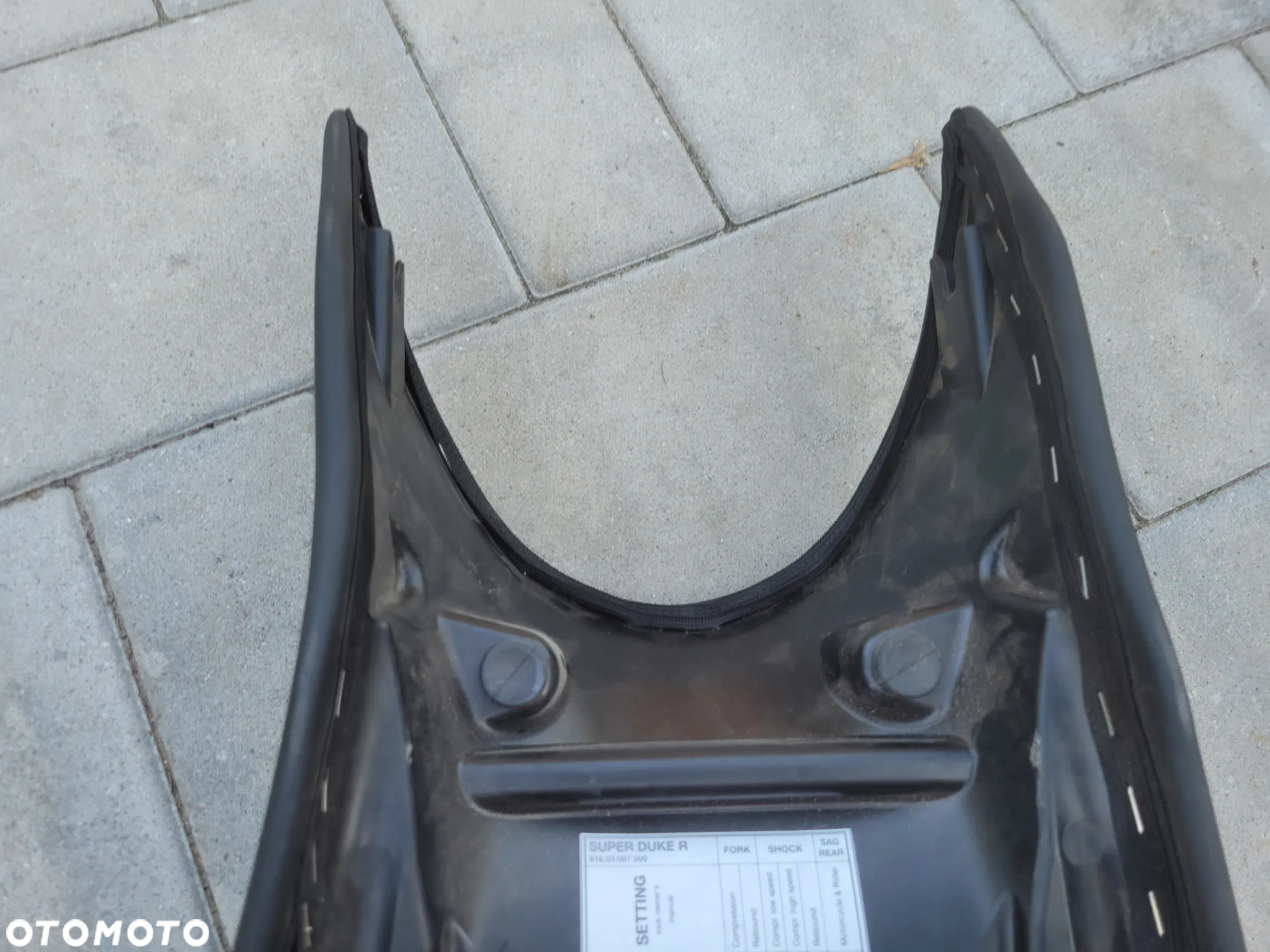 Siedzenie kierowcy, fotel, kanapa przód KTM 125 390 Duke - 17