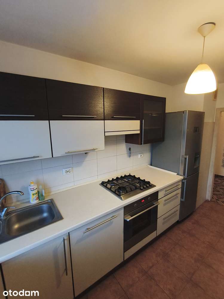 Mieszkanie 64m2, 3 pokoje, Nowodworska, zadbane, 2 balkony