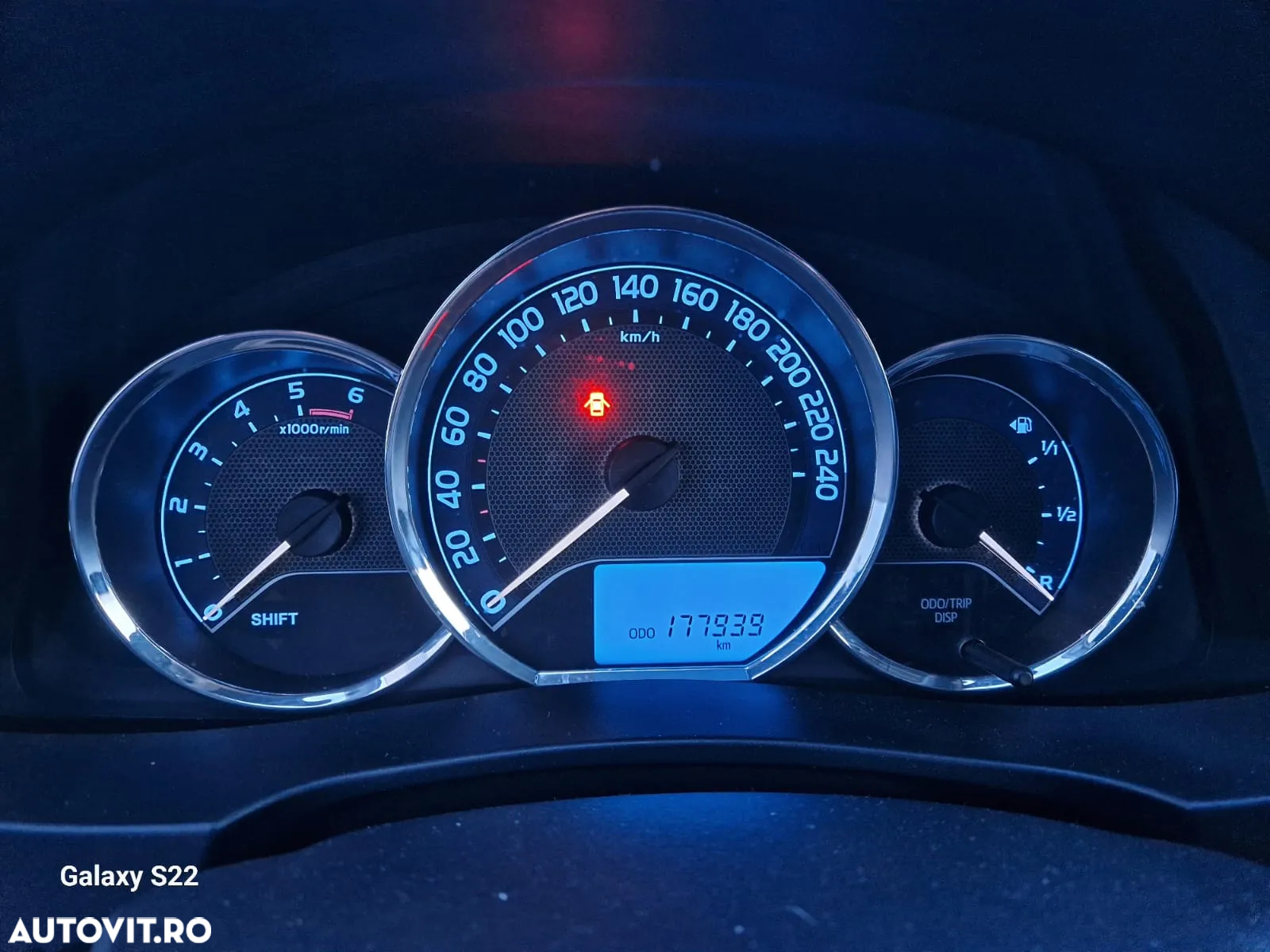 Toyota Corolla 1.4 D-4D Luna - 11