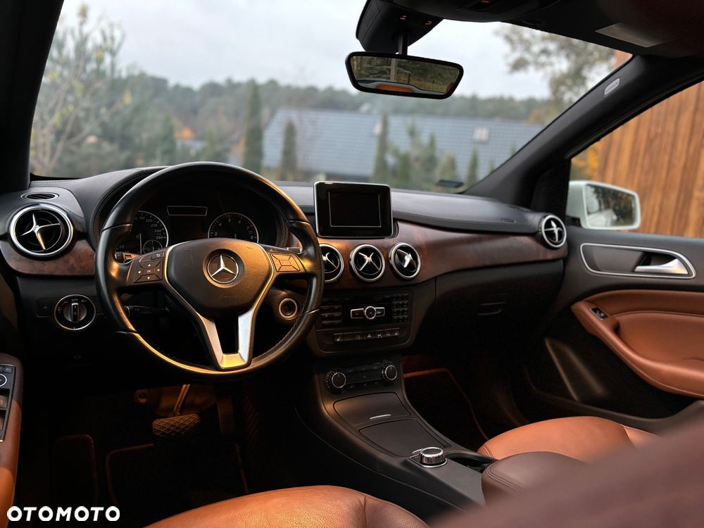Mercedes-Benz Klasa B - 21