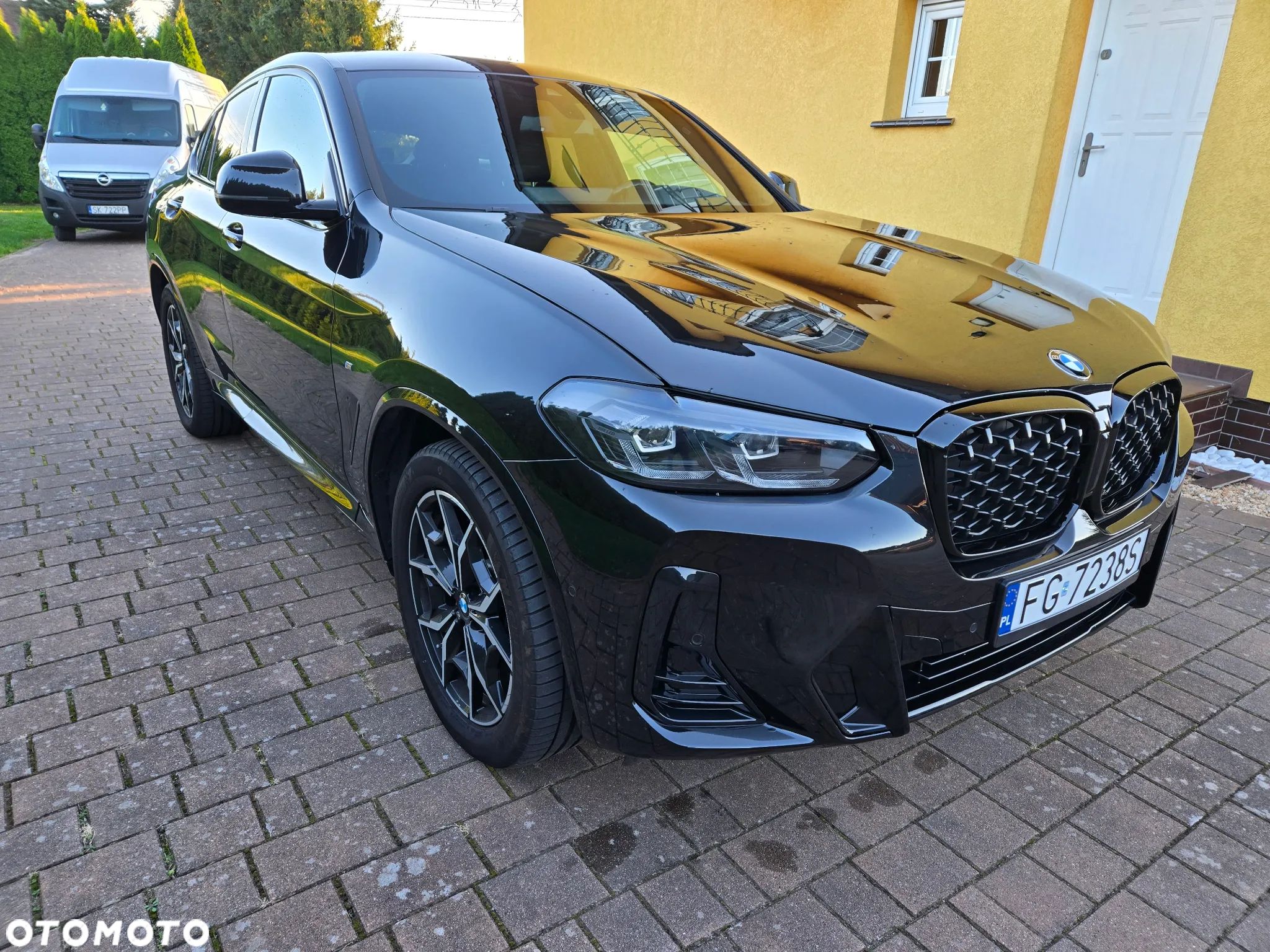 BMW X4 xDrive20i - 1