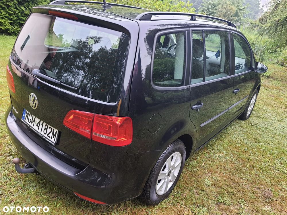 Volkswagen Touran 1.6 TDI DPF BlueMotion Technology Comfortline - 5