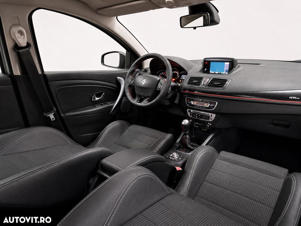 Renault Megane ENERGY dCi 130 GT LINE - 6