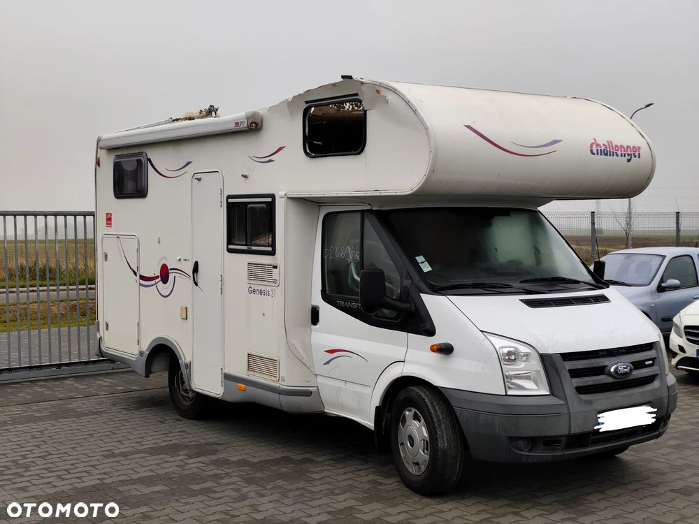 Ford Challenger - 20