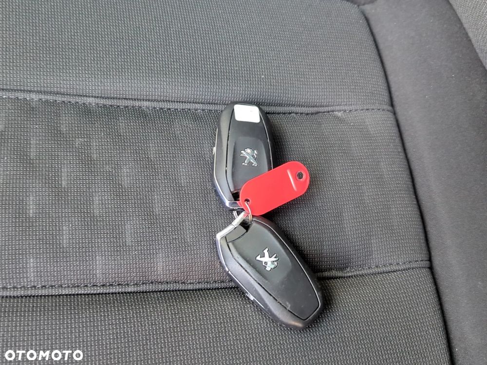 Peugeot 508 1.5 BlueHDi Allure Pack S&S EAT8 - 36