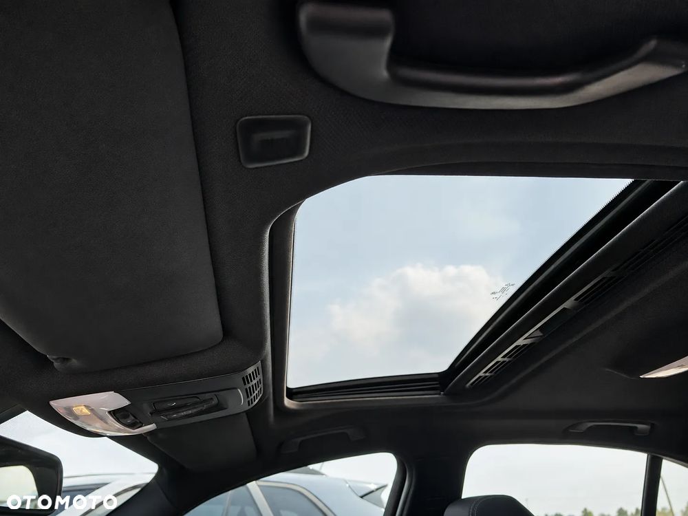 BMW Seria 3 330i GPF xDrive M Sport - 14