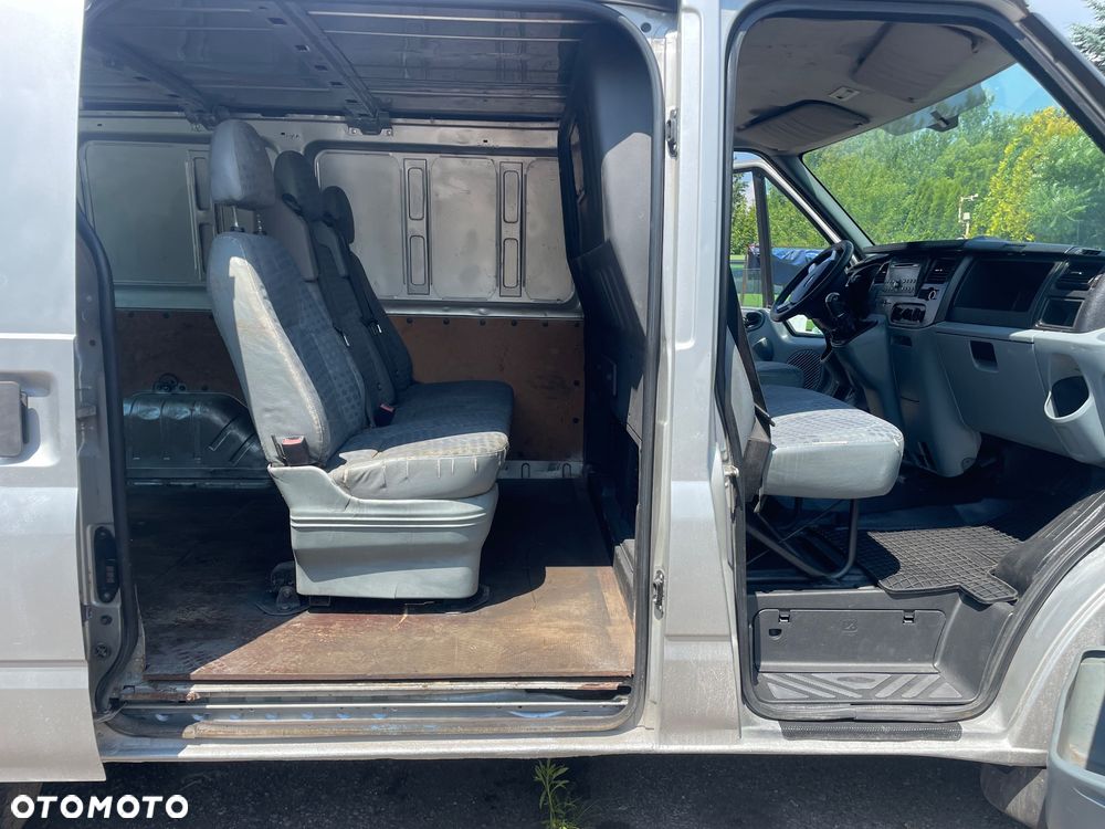Ford Transit - 6